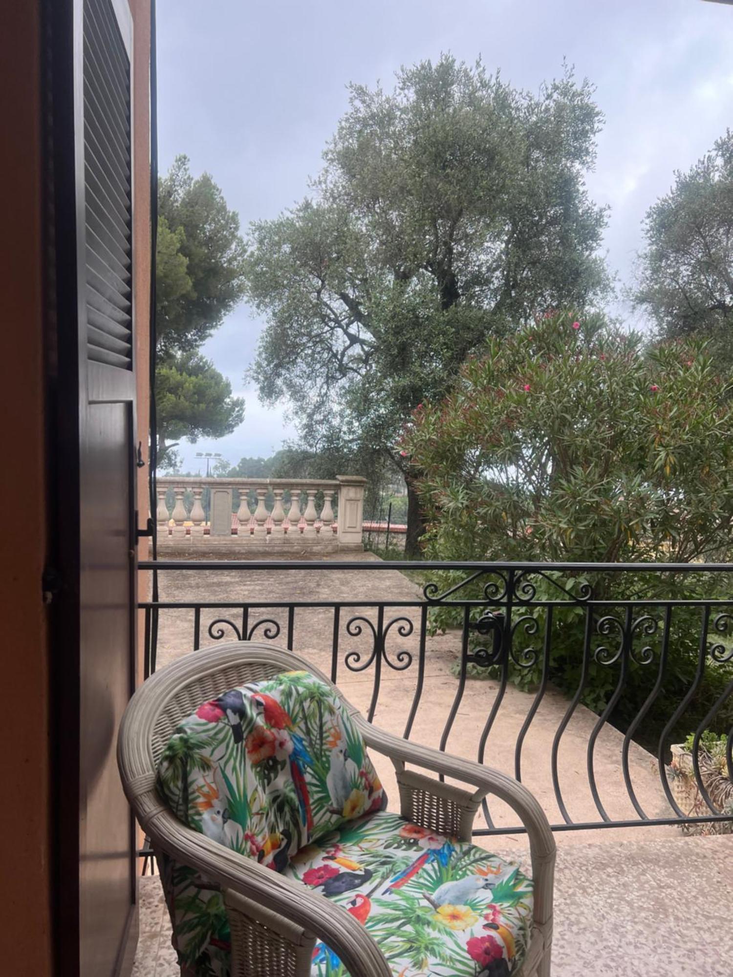 Bas De Villa Vue Mer Eze Village 외부 사진